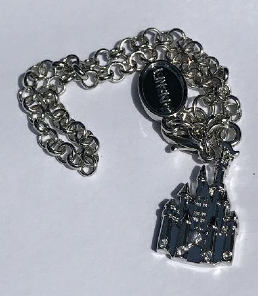 Disney Cinderella Pumpkin Coach Clasp Pandora Moments Bracelet – Shop Pandora  Jewelry